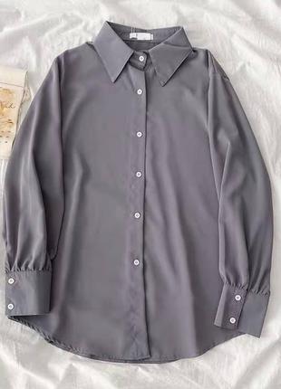 Классическая однотонная женская рубашка