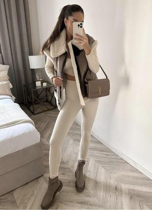 Леггинсы в рубчик zara молочного цвета