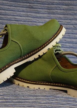 Неординарные зеленые джинсовые туфли с вышивкой bergheimer trachtenschuhe германия 37 р.6 фото