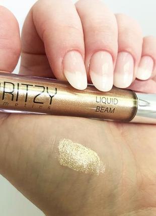 Рідкий кремовий хайлайтер laritzy cosmetics topaz liquid beam