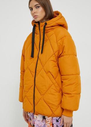 Куртка паффер с-л та м-хл  зима noisy may данія