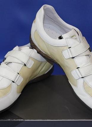 Кроссовки nero gardini. италия. оригинал. размер 43-44.