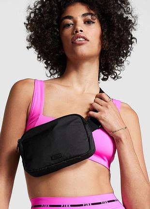 Шикарная вместительная бананка pink victoria’s secret 🥰 оригинал