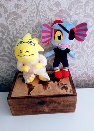 Мягкие игрушки undertale alphys и undyne