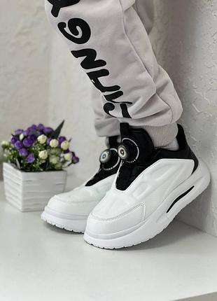 Кроссовки 7