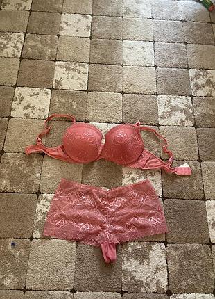 Гарний комплект c&amp;a