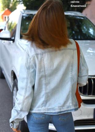 Женская джинсовая куртка7 фото