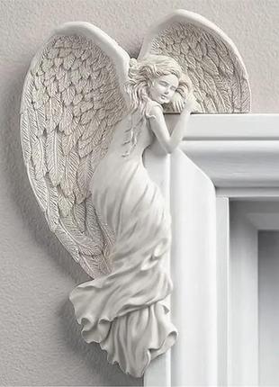 Прикраса у формі статуетки янгола на двері вікно раму для фото дзеркало готика статуя янголятко1 фото