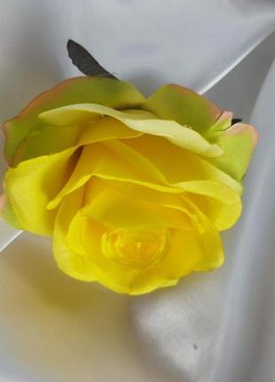 Голова (бутон) розы желтая 10 см5 фото