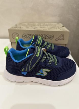 Skechers 21-26-28