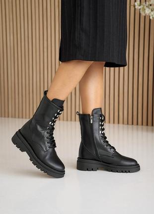 Женские ботинки кожаные весна-осень чёрные на шнурках и молнии6 фото