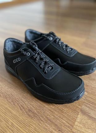 Мужские демисезонные кроссовки прошитые  черные повседневные удобные  (код 5524)3 фото