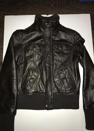 Кожаная курточка mango р.s