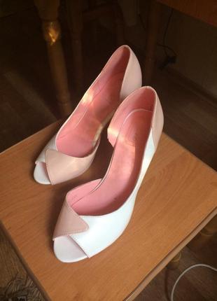 Босоніжки-туфельки, молочно-рожевого кольору, 37