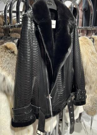 Зимние куртки питон и норка