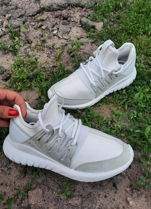 Крутые кроссовки кросівки adidas tubular radial оригинал