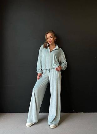 Спортивный костюм велюр плюш3 фото