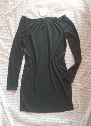 Черное трикотажное платье в рубчик с открытыми плечами missguided2 фото