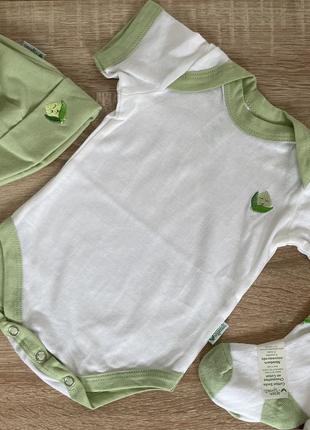 Костюмчик для новонародженого