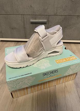 Сандалии skechers