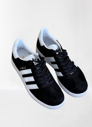 Кросівки adidas gazelle чорні з білими полосками