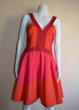 Шикарное яркое платье дорогого бренда karen millen