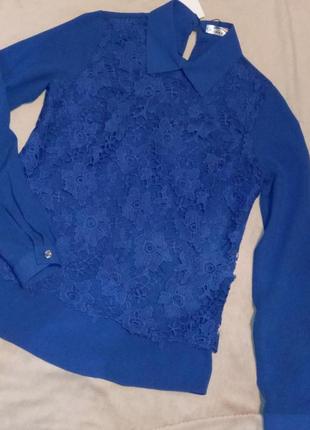Синя блуза з комірцем і мереживом s
