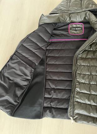 Пухова курточка steve madden