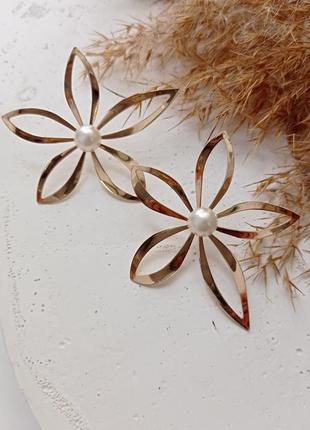 Сережки квіти