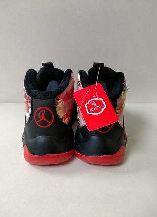 Ботинки -кросівки,теплі,підліткові, чорні з візерунком, на липучці.в-4292. розміри:32;34;3...