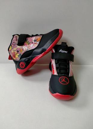 Ботинки -кросівки,теплі,підліткові, чорні з візерунком, на липучці.в-4292. розміри:32;34;3...