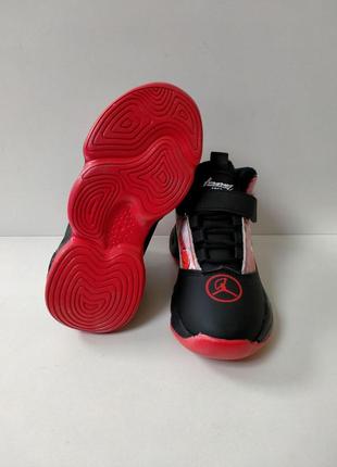 Ботинки -кросівки,теплі,підліткові, чорні з візерунком, на липучці.в-4292. розміри:32;34;3...