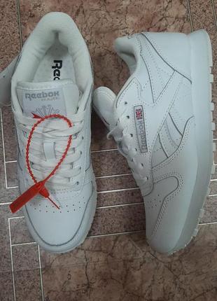 Кросівки reebok жіночі2 фото