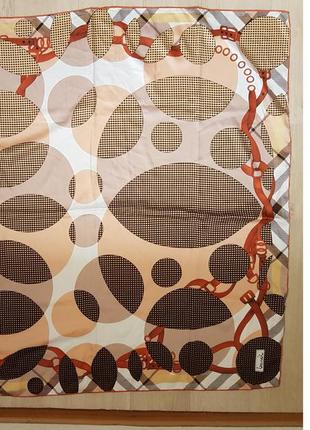 Невероятный легкий нежный шелковый платок 100% шелк 85 на 85