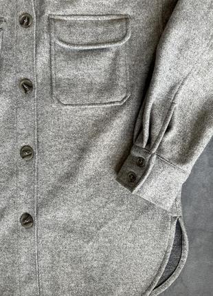 Теплий овершот пальто-сорочка від бренду h&m,  демісезонна куртка, щільна сорочка на ґудзиках3 фото