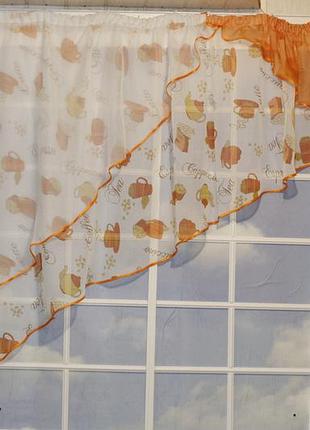 Ламбрикен с принтом чашечки