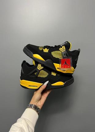 Кросівки nike air Pine jordan 4 retro 'thunder'5 фото