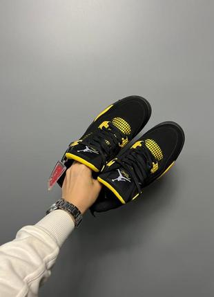 Кросівки nike air Pine jordan 4 retro 'thunder'9 фото