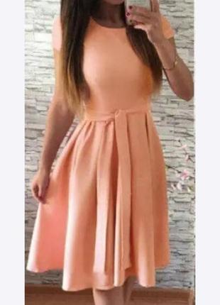 Літня сукня міді