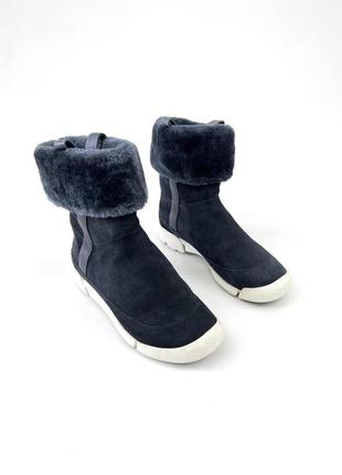 Женские зимние замшевые сапоги clarks artisan