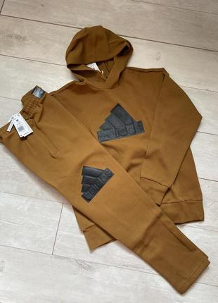 Чоловічий спортивний костюм худі штани  adidas future icons badge of sport hoodie brown