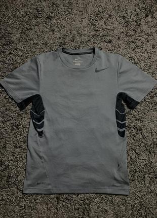 Футболка nike dri-fit1 фото