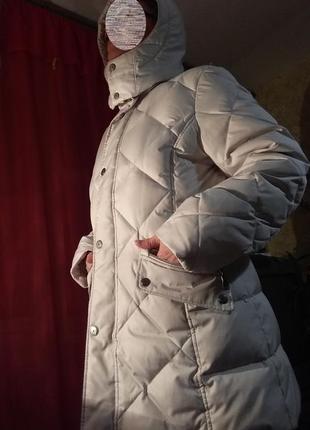 Пуховик женский 48 размер светлая стеганая куртка пальто