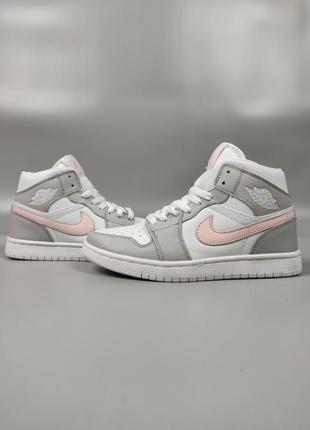 Женские кроссовки nike air jordan 1 white gray pink2 фото