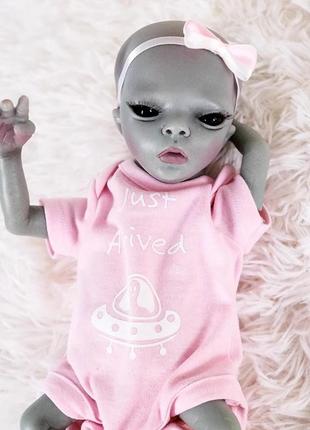 Силіконова колекційна лялька реборн інопланетянин дівчинка ріплі (вінілова лялька горілець) ll1 фото