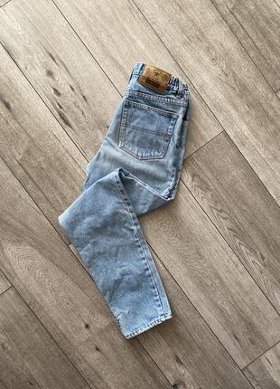 Джинси