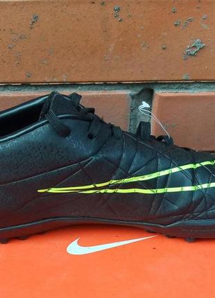 Бутсы сороконожки сороконожки
nike hypervenom phelon ii tf7 фото