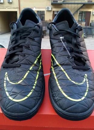 Бутсы сороконожки сороконожки
nike hypervenom phelon ii tf2 фото