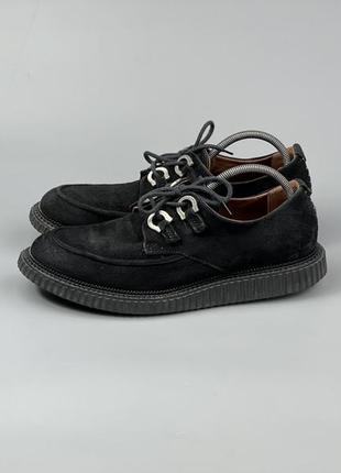 Фірмові дизайнерські туфлі