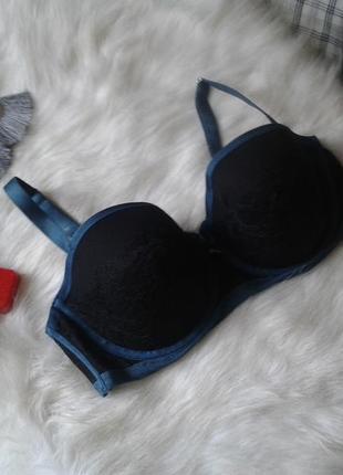 Мереживний чорний бюстгальтер на чашки fifty shades of grey